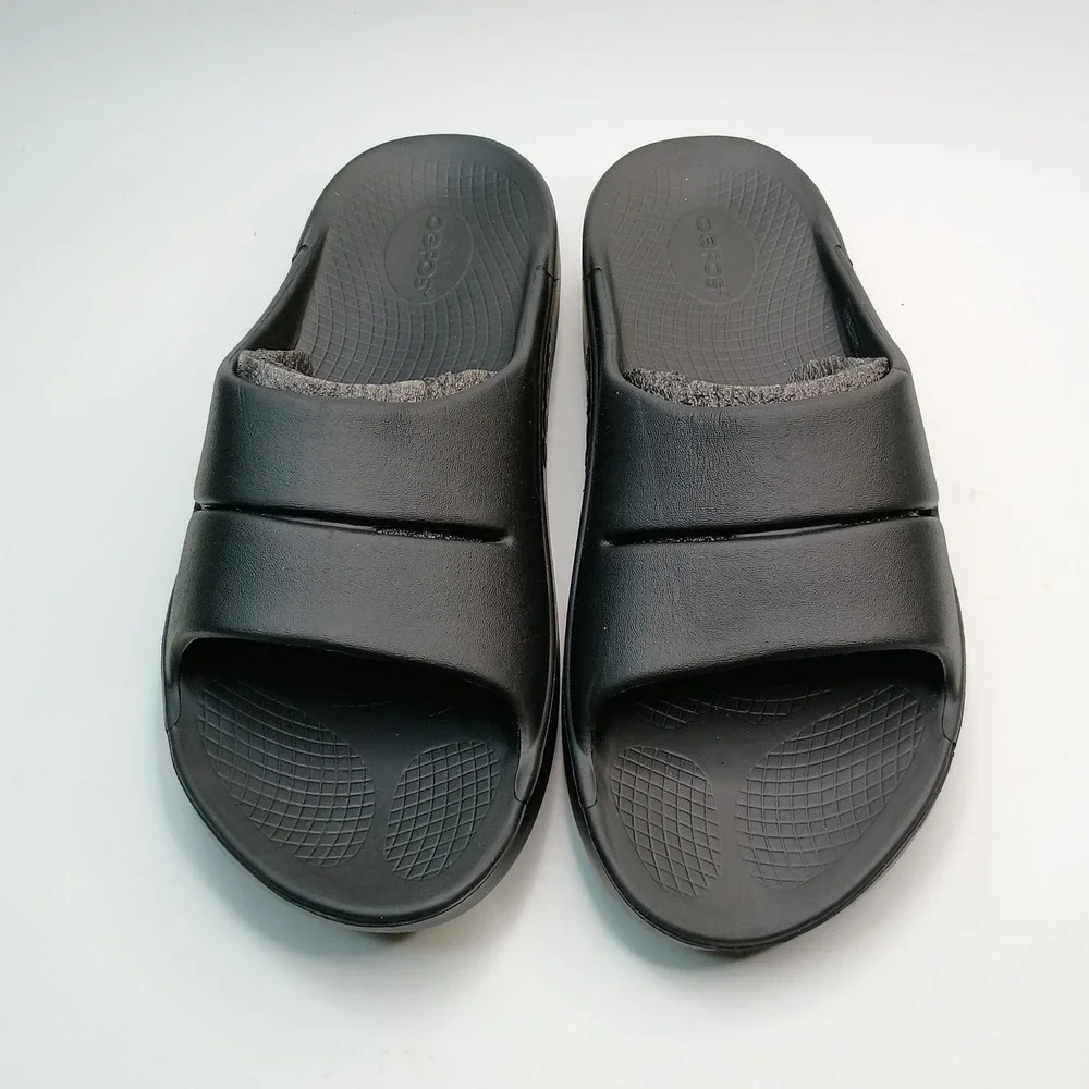 Oofos OOahh Slide Men Size 10 Black OOfoam Recovery Sandals